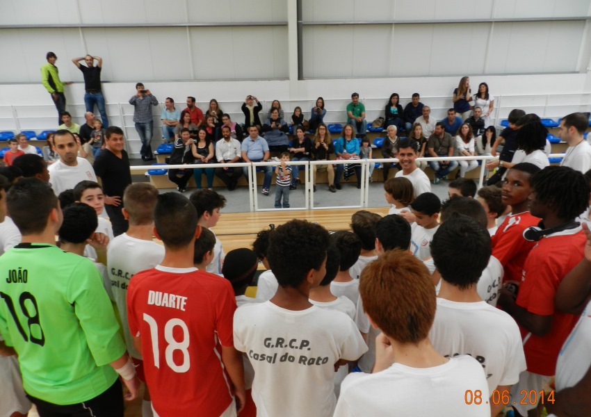 <i>Convívio de encerramento da época de futsal 2013/14 © por GRCP Casal do Rato</a></i>